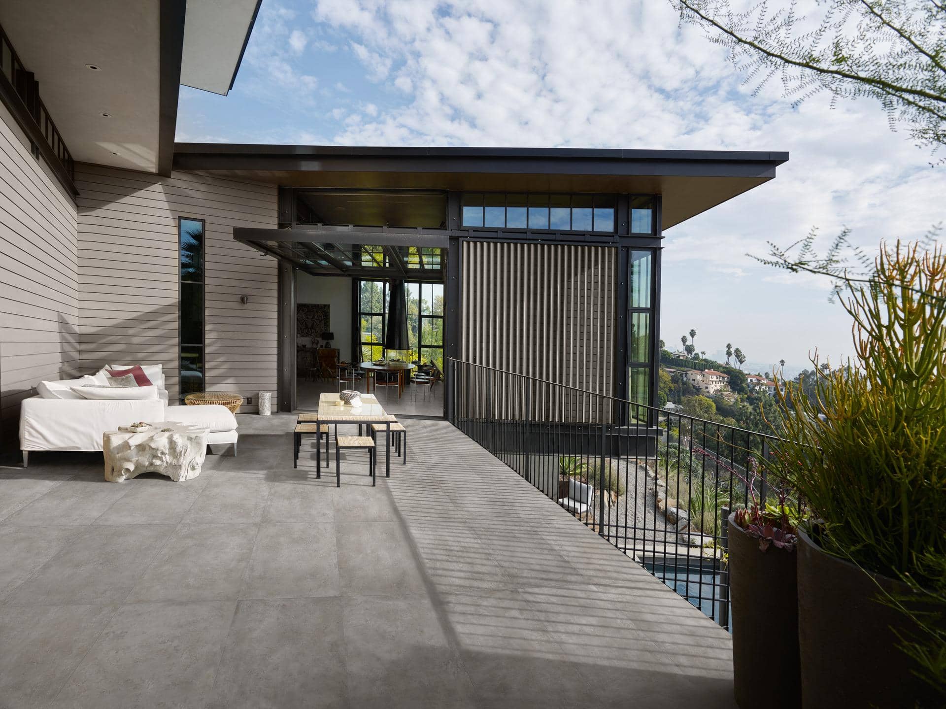 décoration terrasse en extérieur- Vendée Carrelage (85 et 44)